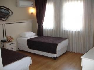 Hurriyet Hotel1