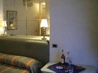 Hotel Aurora2