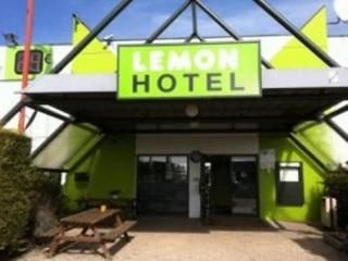 Lemon Hotel Dreux0