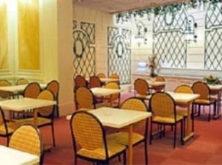 Hotel Borel4