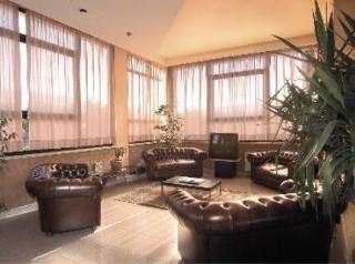 El Patio Hotel4