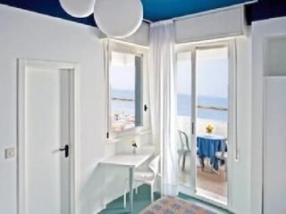 Hotel Nautilus2