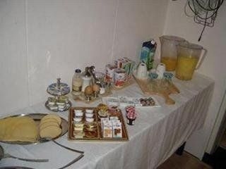 Las Vegas Bed & Breakfast4