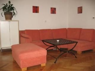 Apartments Tynska 72