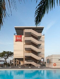 Ibis Bata3