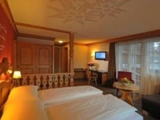 โรงแรมเคิร์ชบูเอล ซูพีเรียร์ (Hotel Kirchbuehl Superior)1