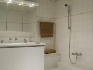 Ambassador Suites Antwerp4