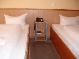 Angel Hotel1