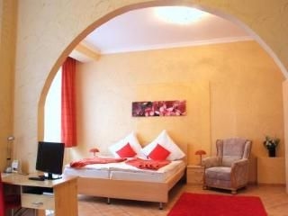 Hotel Ariana1