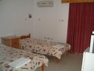 Paradise Holiday Bungalows2
