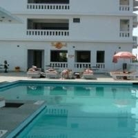 Mobor Beach Resort3