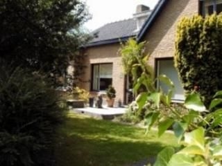 B&B Roseland4