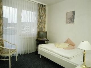 Hotel Diplomat3