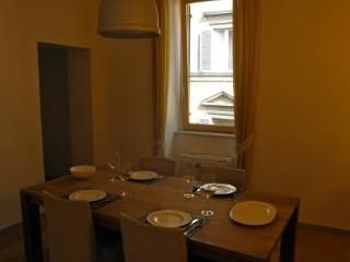 Pantheon Apartment2