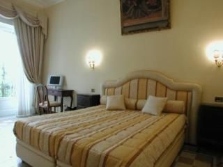 Episcopo Lipinsky Luxury Suites2