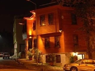 Tashkonak Studio Suites0