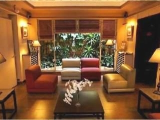 โรงแรมเอลิเซส์ (Elysees Hotel)4