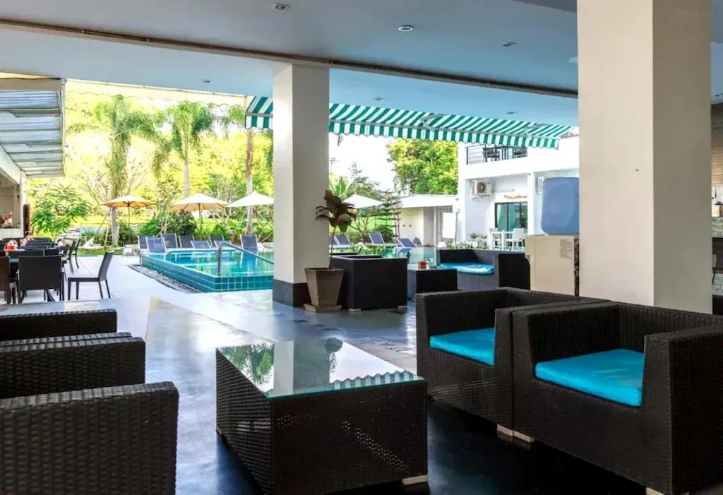 โรงแรมเดอะ รีจิสต์ พัทยา (The Regizt Hotel Pattaya)1