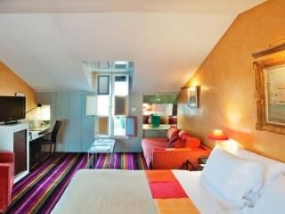 โรงแรมกัมบอน (Cambon Hotel)4