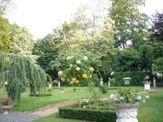 Chateau De Goville2