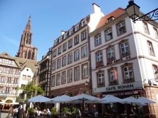 Hotel Des Arts3