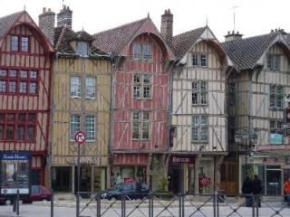 Hotel Mister Bed Troyes4