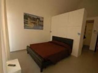 Londrino Apartments1