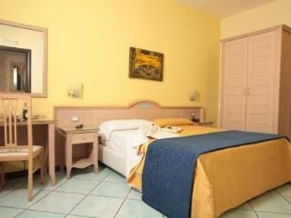 Hotel Blanc0