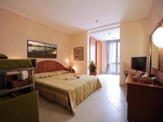 Hotel Gabriella1