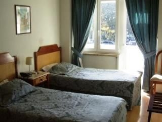 Hotel S  Juli2