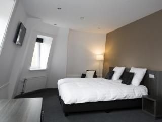Parkview Hotel0