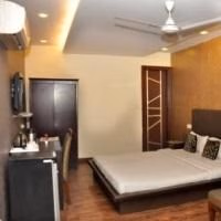 Mandakini Aura2