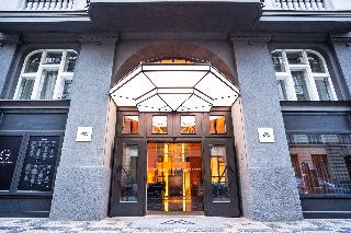 The Emblem Hotel3