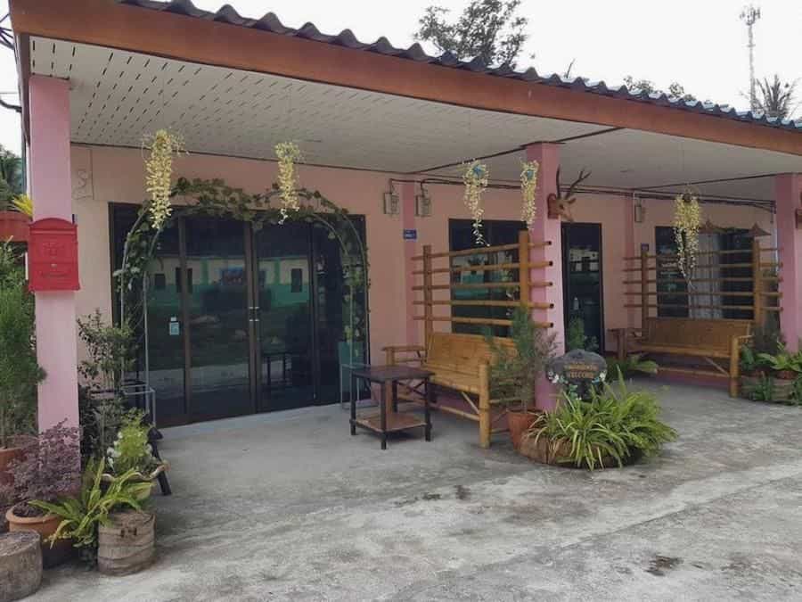 Baan Yaychoey Kiriwong Baan Yaychoey Kiriwong