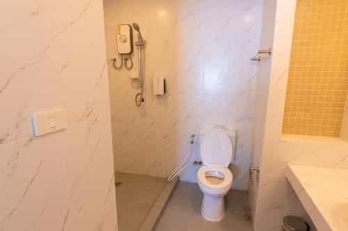 Matini Premium @ Klong 1 (Keycard deposit 300baht - Cash only)