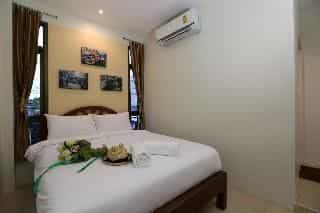 โรงแรมนางรอง โรงแรมนางรอง