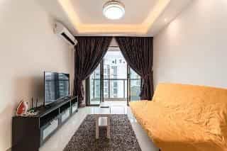อาร์แอนด์เอฟ พรินเซส โคฟ แอท อาร์แอนด์เอฟ มอลล์