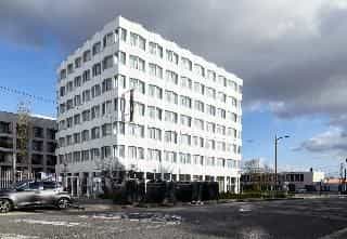 B&B HOTEL Massy Gare TGV