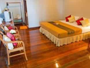Baan Klang Aow Beach Resort