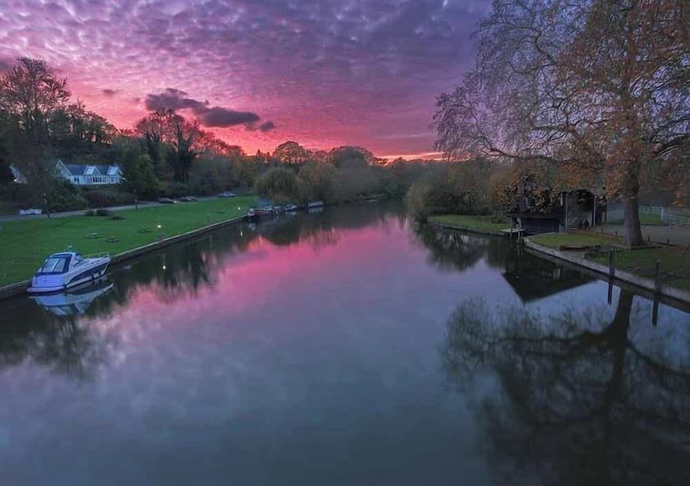 Shillingford bridge hotel Shillingford bridge hotel