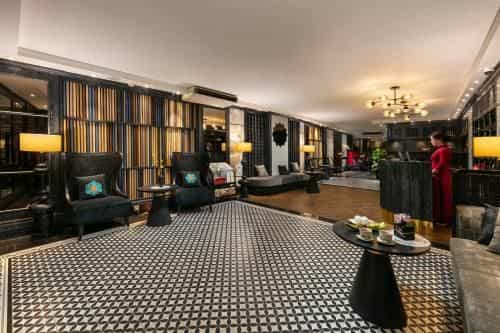 Shining Central Hotel and Spa