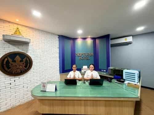 โรงแรมบลู เนปจูน่า ป่าตอง