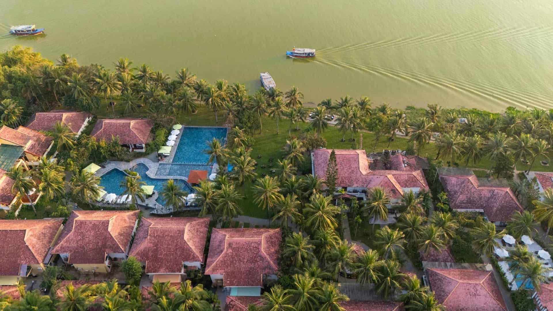 Vinh Hung Riverside Resort