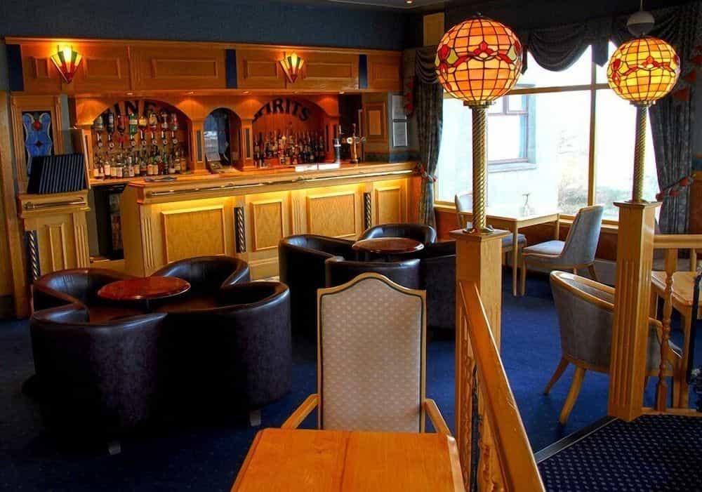 Kveldsro House Hotel