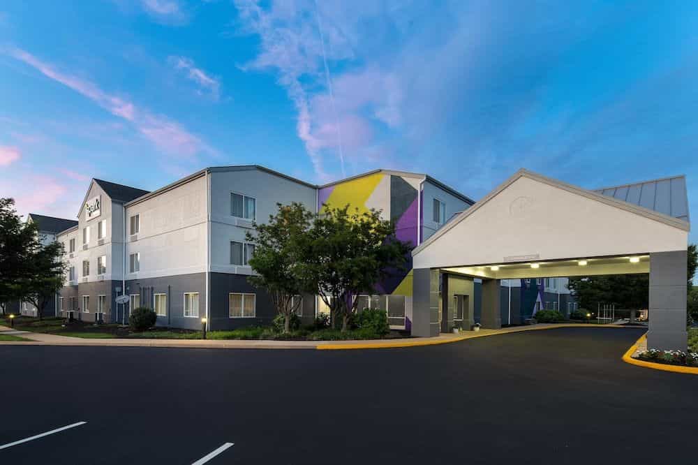Fairfield Inn by Marriott Lancaster