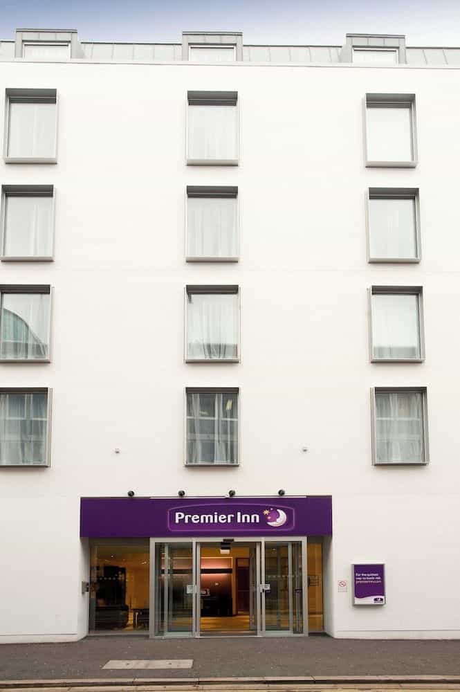 Premier Inn Belfast City Centre (Cathedral Quarter) Premier Inn Belfast City Centre (Cathedral Quarter)