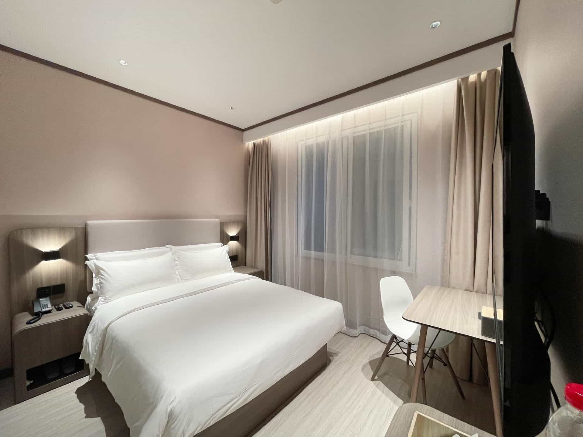 Hanting Hotel Tianjing Heping Road Walking Street