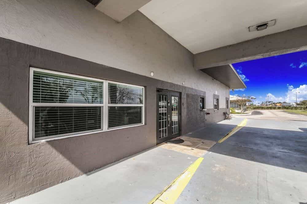 RODEWAY INN & SUITES HAINES CITY