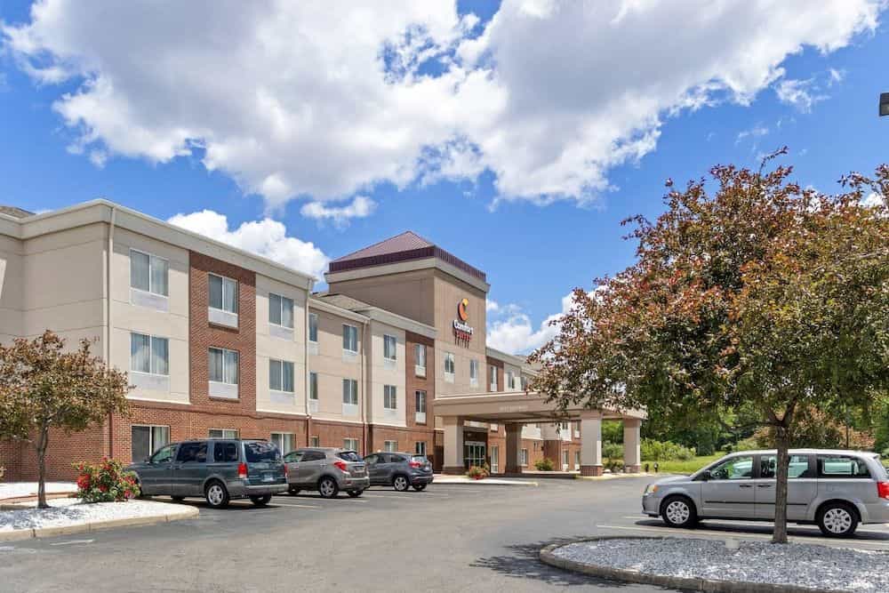 COMFORT SUITES MOUNT VERNON