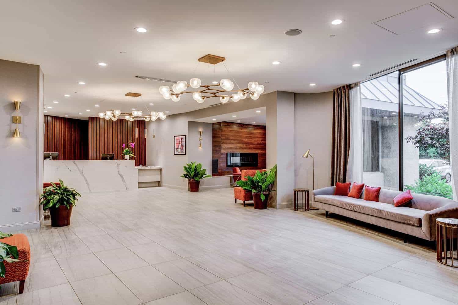 HILTON CHICAGO-OAK LAWN